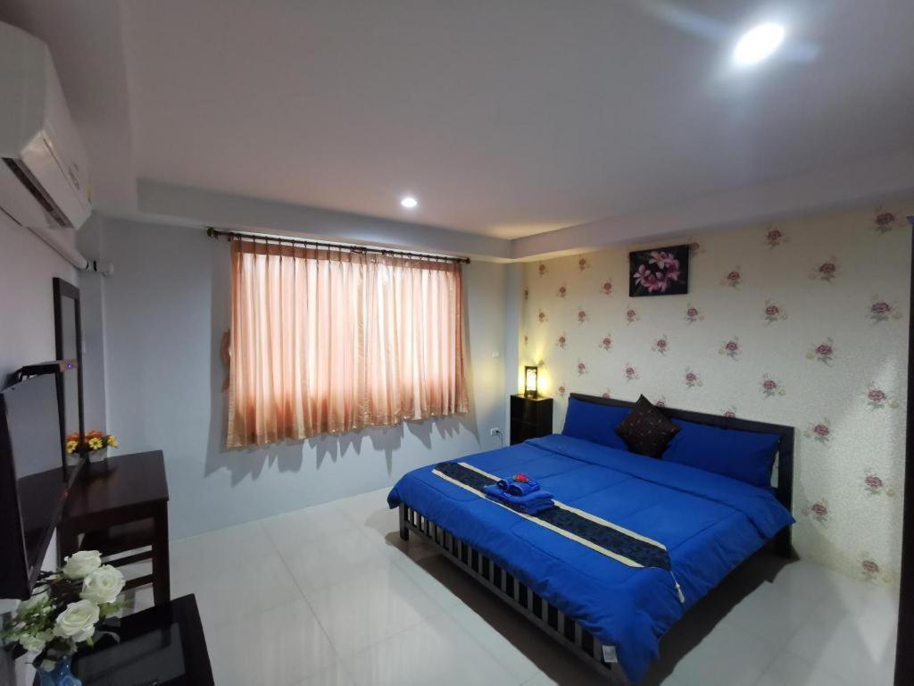 Tontalay Hotel Bangsaen Exterior foto